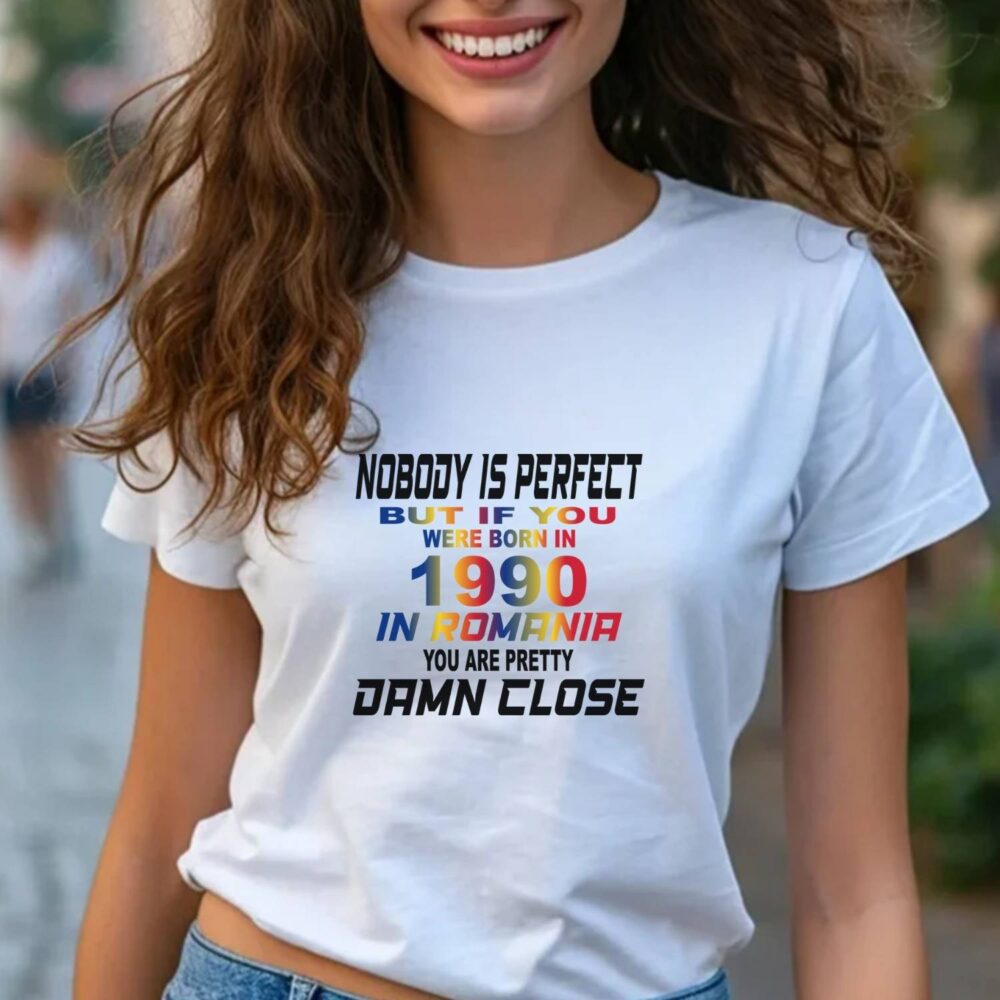 Tricou aniversar unisex Born in Romania personalizat cu an si text alb