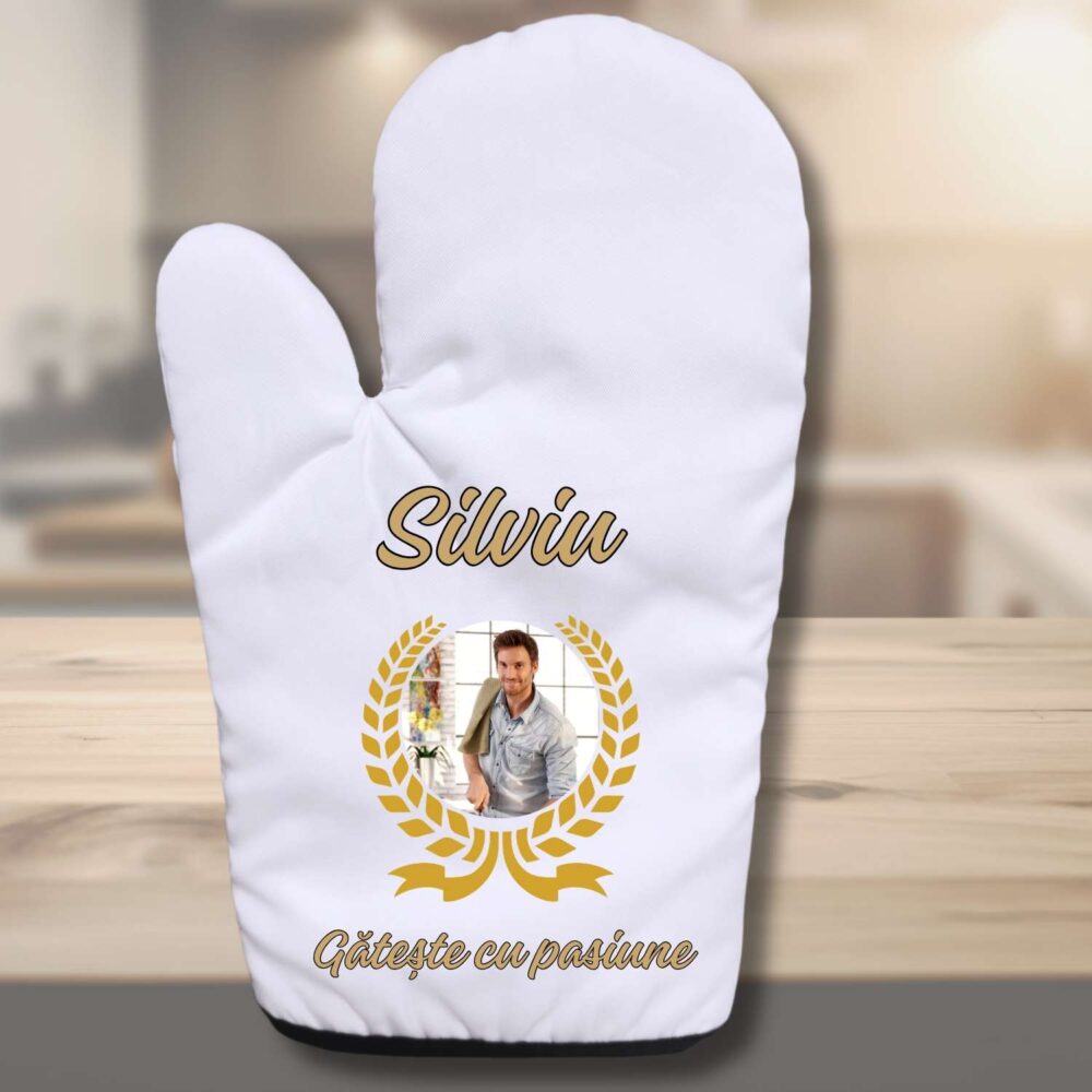 Mănușă de bucătărie personalizată cu fotografie pentru bărbat, model Silviu gătește cu pasiune