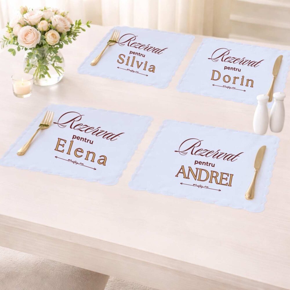 Set 4 suporturi de farfurie personalizate Rezervat, model Rezervat pentru nume, pentru masa in familie