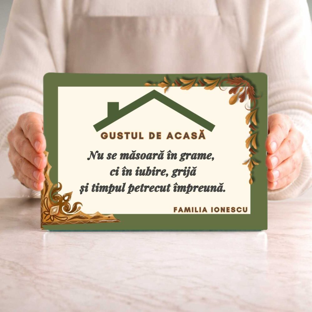 Tocător personalizat model Gustul de acasă cu nume familie, cadou emoțional pentru părinți, familie, prieteni dragi pentru casă nouă