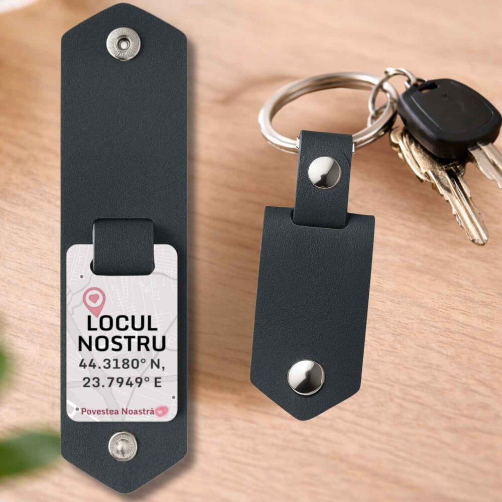 Breloc cuplu personalizat cu coordonate și mesaj Locul nostru
