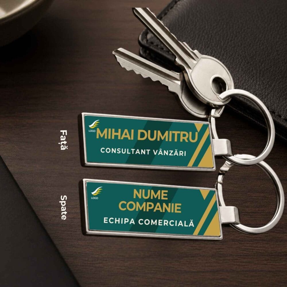 Breloc slim corporate personalizat pentru echipa comerciala, cu logo, nume si functie